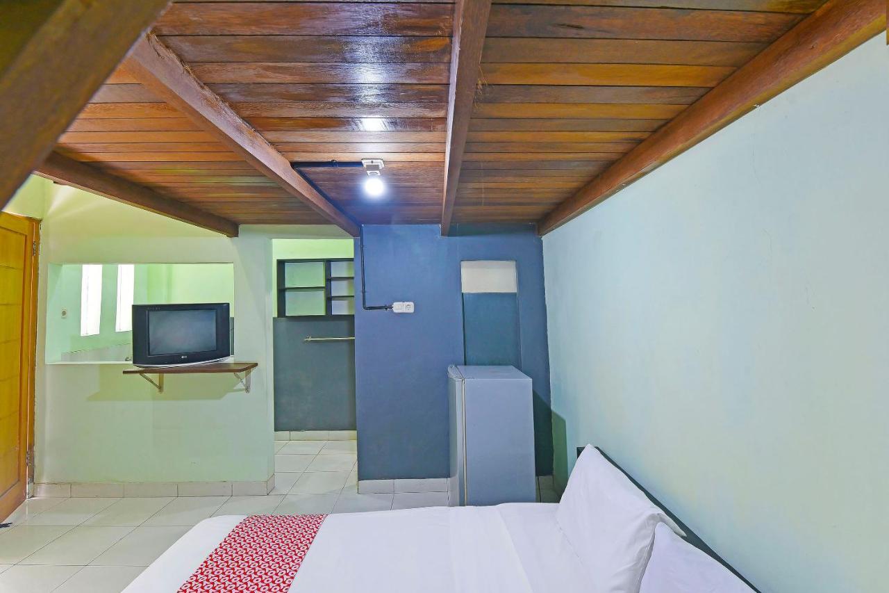 Super Oyo 91495 Hotel Indah Residence Денпасар Екстериор снимка